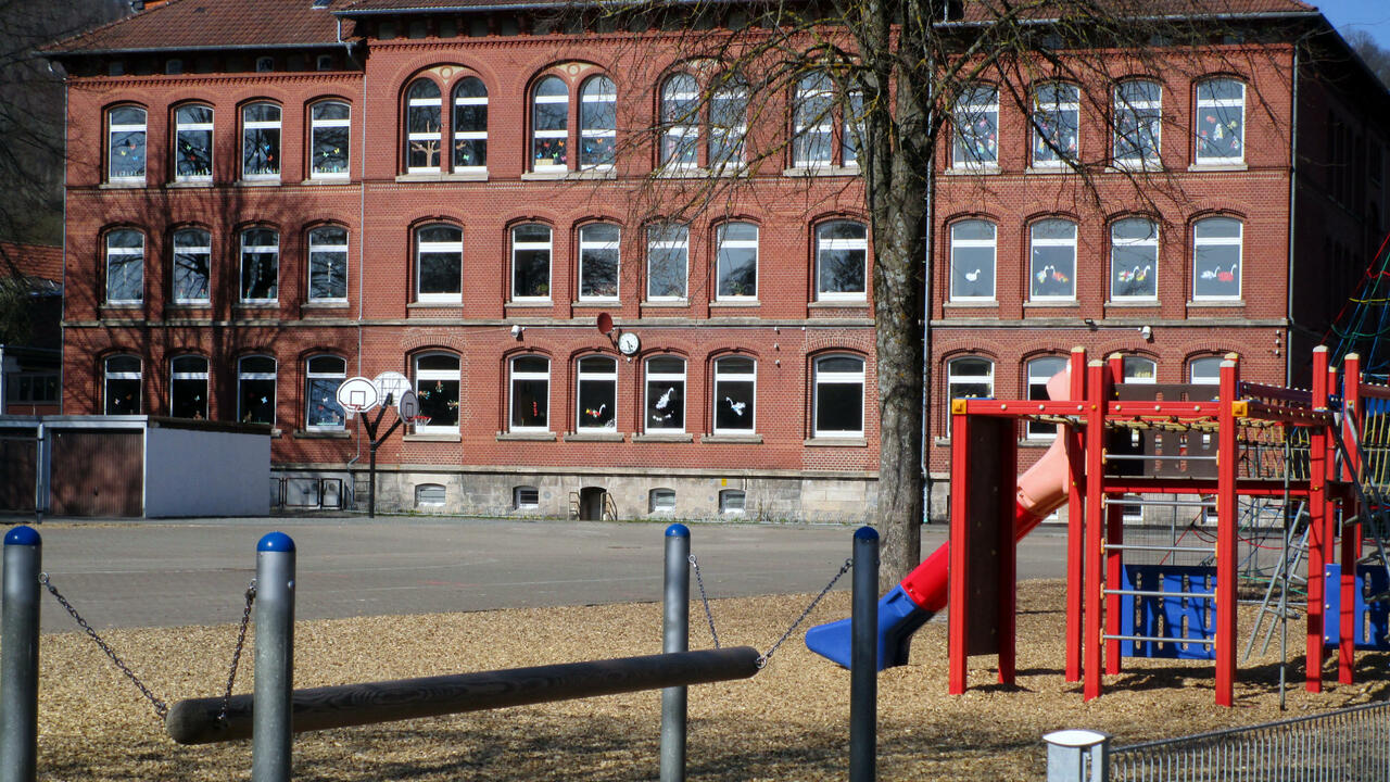 Grundschule am Hausberg
